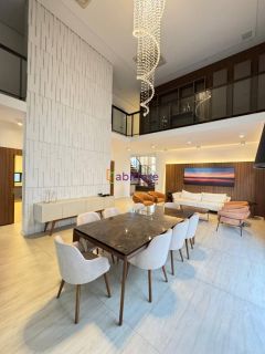 Casa duplex de 340m² com 5 suítes + espaço gourmet com piscina no Alphaville Araçagy