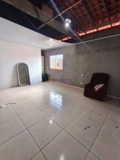 Casa Solta de 205,14m² com 2 quartos (1 suíte) e Ponto Comercial