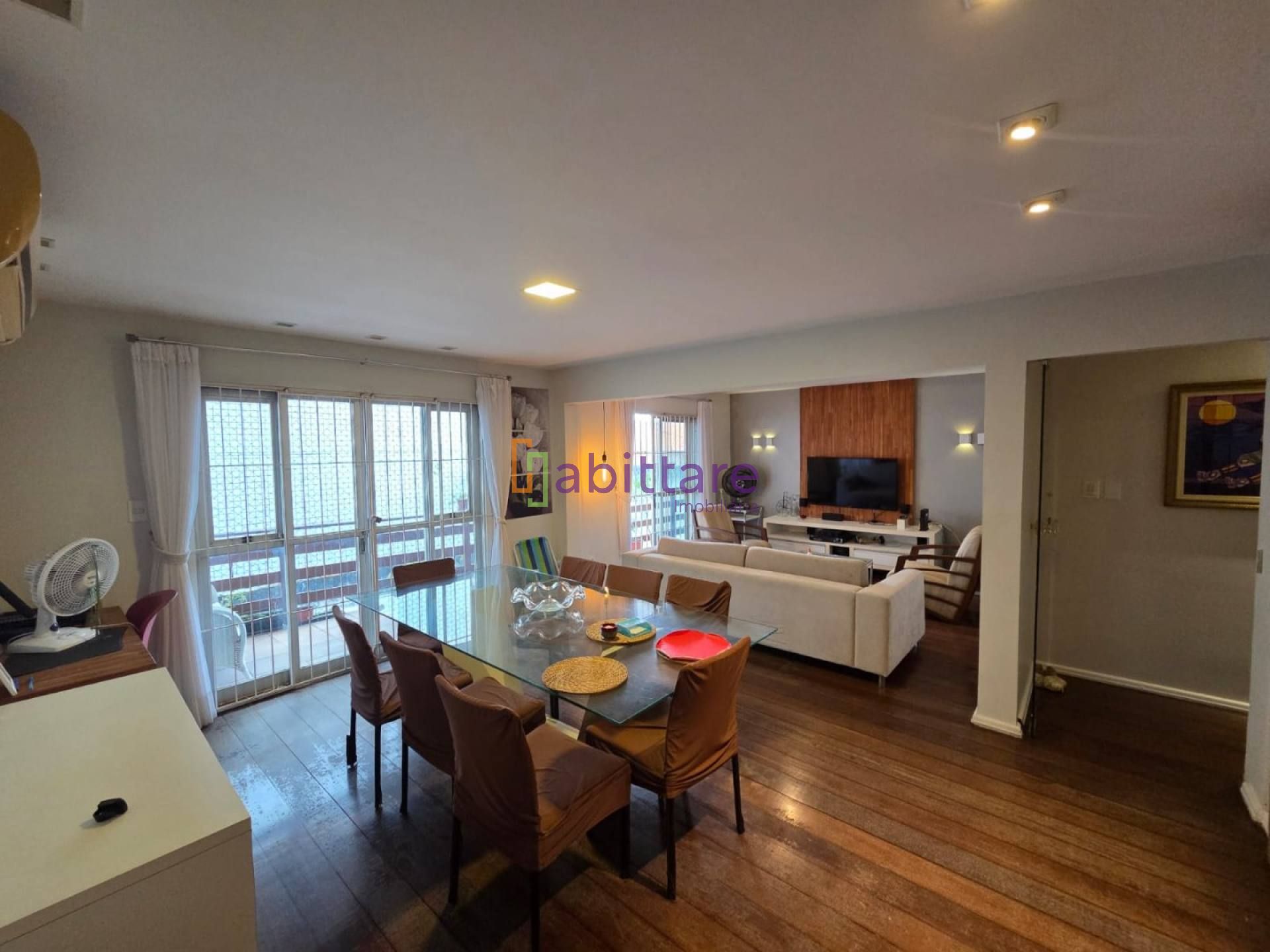 EXCLUSIVIDADE NO CALHAU | APARTAMENTO DE 163m² COM 3 QUARTOS (2 SUÍTES) – ED. JOÃO MUNIZ II⁣