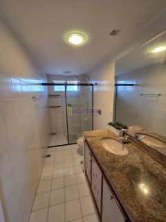 EXCLUSIVIDADE NO CALHAU | APARTAMENTO DE 163m² COM 3 QUARTOS (2 SUÍTES) – ED. JOÃO MUNIZ II⁣