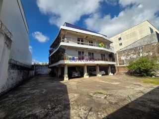 EXCLUSIVIDADE NO CALHAU | APARTAMENTO DE 163m² COM 3 QUARTOS (2 SUÍTES) – ED. JOÃO MUNIZ II⁣