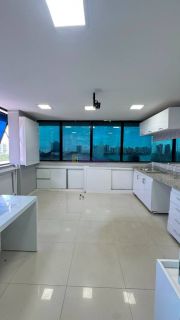 Sala Comercial à Venda – Edifício Mendes Frota