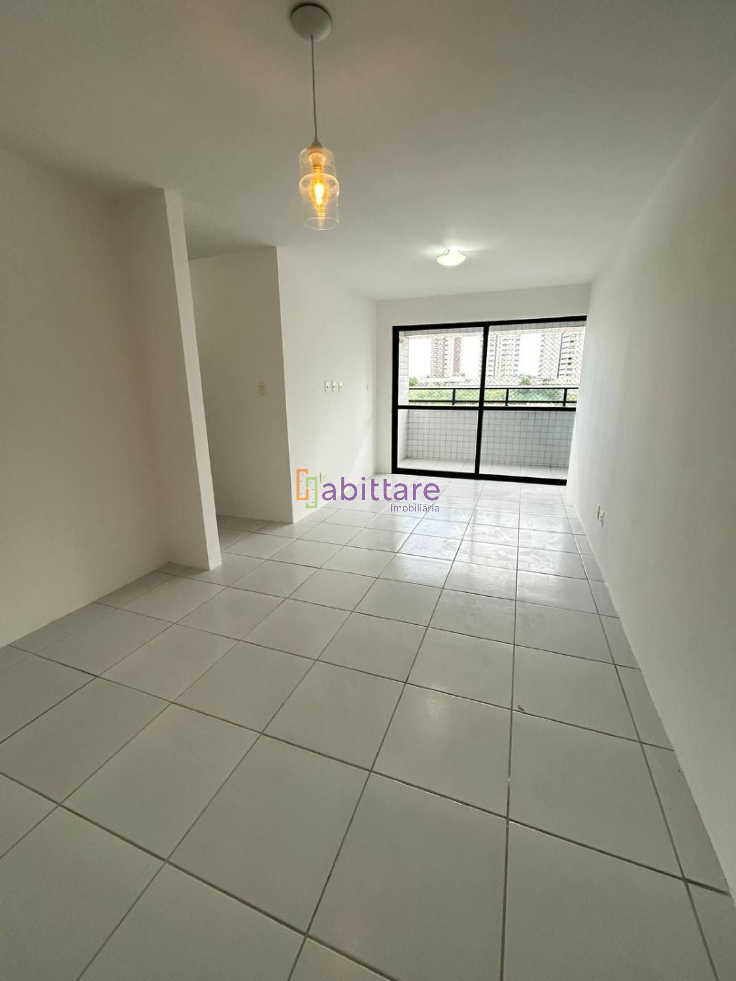 Vila Lagoa - Apartamento de 92m² com 3 quartos (1 suíte) na Ponta D'areia
