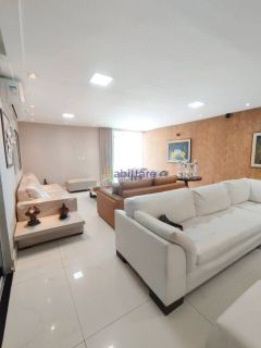 Casa de 420m² com 3 suítes sendo 1 suite master com closet - Parque Atlântico