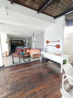 Casa de 420m² com 3 suítes sendo 1 suite master com closet - Parque Atlântico