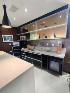 Casa de 420m² com 3 suítes sendo 1 suite master com closet - Parque Atlântico