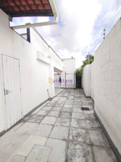 Casa de 420m² com 3 suítes sendo 1 suite master com closet - Parque Atlântico
