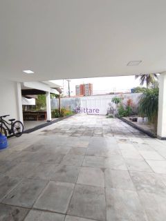 Casa de 420m² com 3 suítes sendo 1 suite master com closet - Parque Atlântico