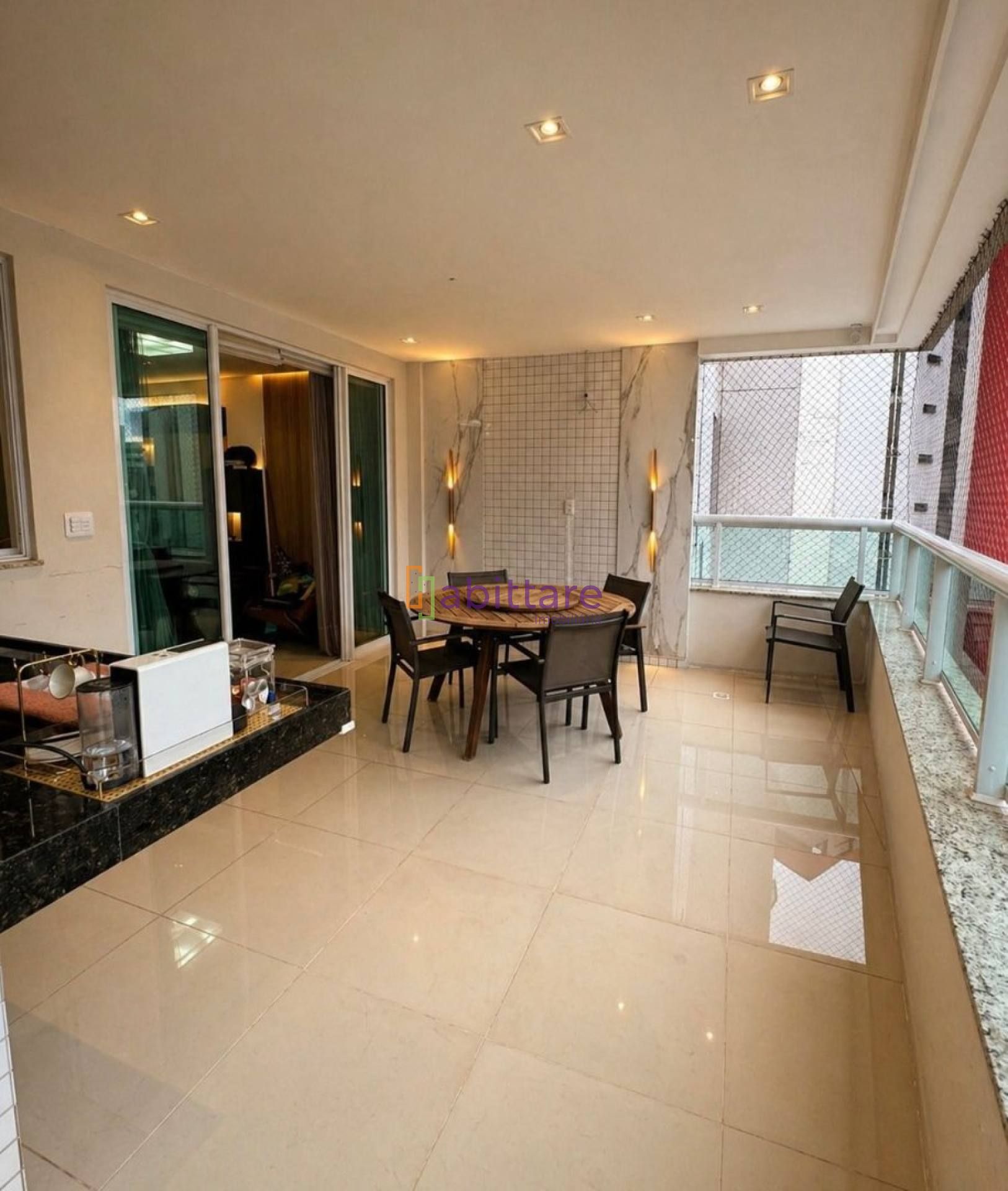 OPORTUNIDADE! Apartamento de 151m² com 3 suítes e escritorio no Edifício Essenza