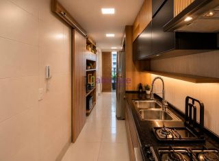 OPORTUNIDADE! Apartamento de 151m² com 3 suítes e escritorio no Edifício Essenza