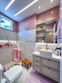 OPORTUNIDADE! Apartamento de 151m² com 3 suítes e escritorio no Edifício Essenza