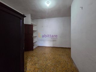 Casa solta no Centro de 150m³ - 3 suítes - Próxima ao Hospital da Criança