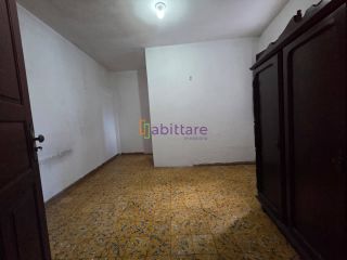 Casa solta no Centro de 150m³ - 3 suítes - Próxima ao Hospital da Criança