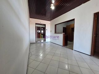 Casa solta no Centro de 150m³ - 3 suítes - Próxima ao Hospital da Criança