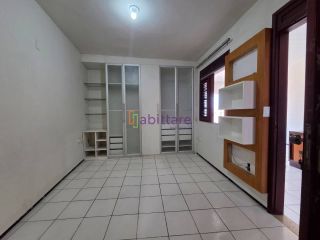 Casa solta no Centro de 150m³ - 3 suítes - Próxima ao Hospital da Criança