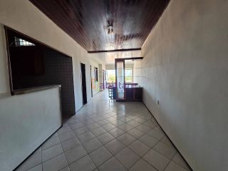 Casa solta no Centro de 150m³ - 3 suítes - Próxima ao Hospital da Criança