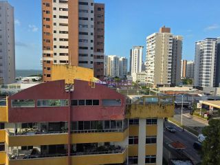 Flat Number One MOBILIADO de 50m² com 1 quarto na Ponta D'areia