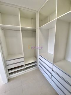 Casa no Cond. Andorra - 4 quartos (3 suítes) com excelente quintal