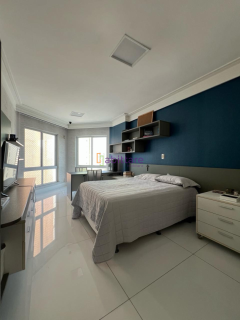 Apartamento de 400m² com 4 suítes no Condomínio CASA DO MORRO
