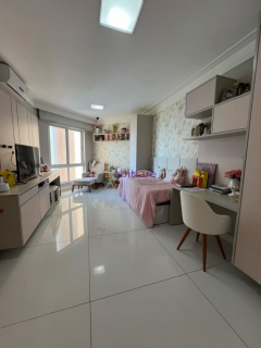 Apartamento de 400m² com 4 suítes no Condomínio CASA DO MORRO