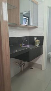 Alugo apartamento no Grand Park Árvores - 2 quartos (1 suíte) - Calhau