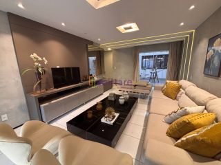 CASA DUPLEX MOBILIADA + PONTO COMERCIAL | 4 SUÍTES | 300m²