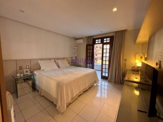 CASA DUPLEX MOBILIADA + PONTO COMERCIAL | 4 SUÍTES | 300m²