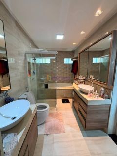 CASA DUPLEX DE ALTO PADRÃO – CONDOMÍNIO ECOVITALE