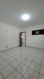 Casa duplex de 382m² com 5 suítes no Jardim Libanês/Olho D'água