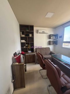 Condomínio Turim - Apartamento de 76m² com 2 suítes no Calhau