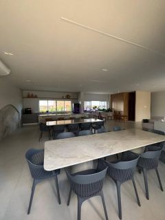 Condomínio Turim - Apartamento de 76m² com 2 suítes no Calhau