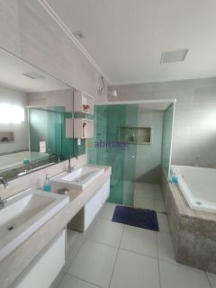 MANSÃO DUPLEX DE 800m² À VENDA NO OLHO D'ÁGUA – LADO PRAIA | PORTEIRA FECHADA