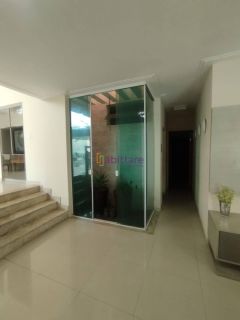 MANSÃO DUPLEX DE 800m² À VENDA NO OLHO D'ÁGUA – LADO PRAIA | PORTEIRA FECHADA