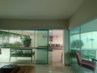 MANSÃO DUPLEX DE 800m² À VENDA NO OLHO D'ÁGUA – LADO PRAIA | PORTEIRA FECHADA