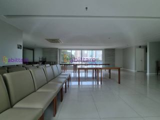 Alugo apartamento no Edifício Pericumã de 77m² com 2 suítes - Renascença