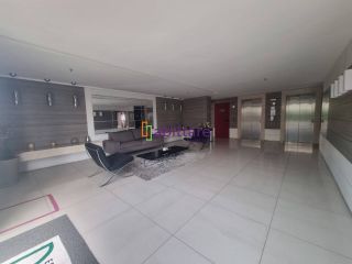 Alugo apartamento no Edifício Pericumã de 77m² com 2 suítes - Renascença