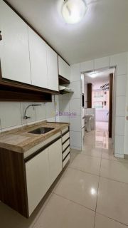 Alugo apartamento no Edifício Pericumã de 77m² com 2 suítes - Renascença