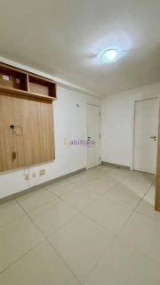 Alugo apartamento no Edifício Pericumã de 77m² com 2 suítes - Renascença