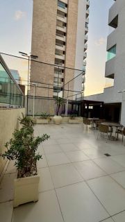 Alugo apartamento no Edifício Pericumã de 77m² com 2 suítes - Renascença