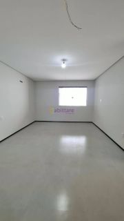 Casa em Residencial no Alto do Calhau de 190m² com 3 suítes + lazer privativo