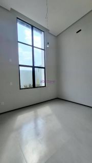 Casa em Residencial no Alto do Calhau de 190m² com 3 suítes + lazer privativo