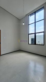 Casa em Residencial no Alto do Calhau de 190m² com 3 suítes + lazer privativo