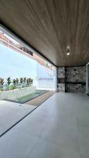 Casa em Residencial no Alto do Calhau de 190m² com 3 suítes + lazer privativo
