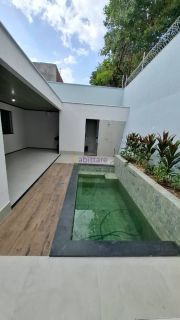 Casa em Residencial no Alto do Calhau de 190m² com 3 suítes + lazer privativo