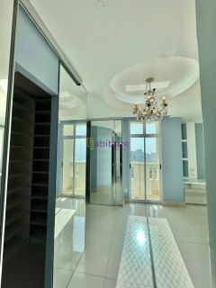 Apartamento exclusivo com fino acabamento no Ed. Paris de 370m² - Calhau