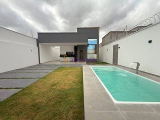 CASA SOLTA NASCENTE NO ARAÇAGY PERTO DA AVENIDA NORTE.
