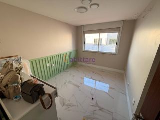 Casa de 440m² com 05 suítes no Condomínio The Prime, no Calhau