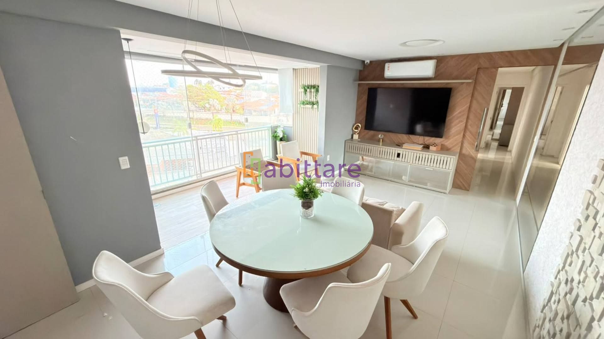 Aluguel de Apartamento mobiliado no Cidade de Londres de 87m², 3 quartos (1 suíte)