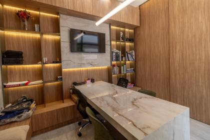Casa duplex mobiliada de 404m² com 4 suítes no Alphaville Araçagy