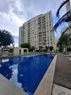 Alugo apartamento mobiliado com 2 quartos (1 suíte) no Pleno Residencial